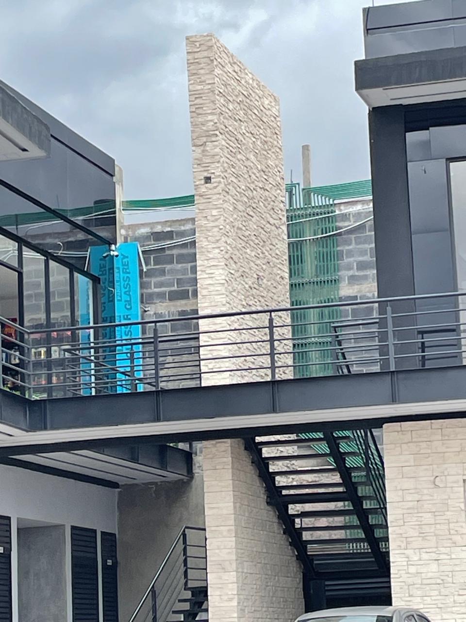 INNOVA BLANCO Rock Art